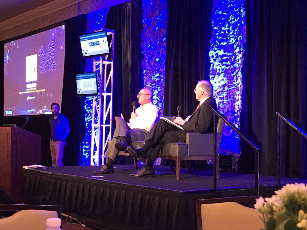 Wendell Brooks #mgcs2018 pushing  for diversity &amp; inclusion in corporate venture.  Top down <a href="/intel/">Intel</a> and bottom up <a href="/InvestDetroitVC/">ID Ventures</a> - we can push the middle!