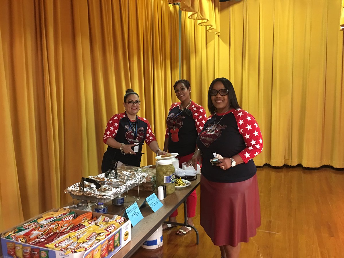 When Admin serves lunch to her STAAR teachers and helpers! Way to go Mrs Ward!!!!  Thanks for all you do!