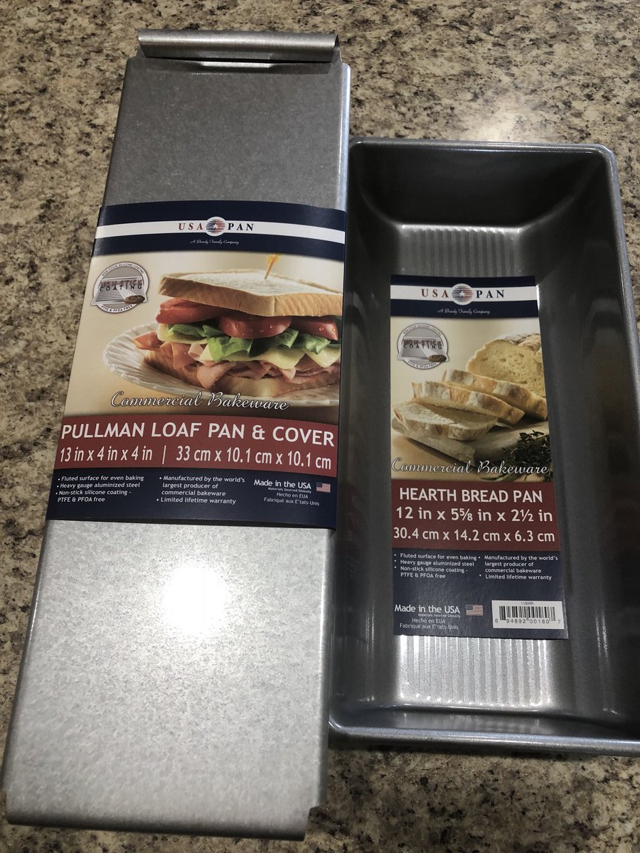 USA Pan Pullman Loaf Pan & Cover