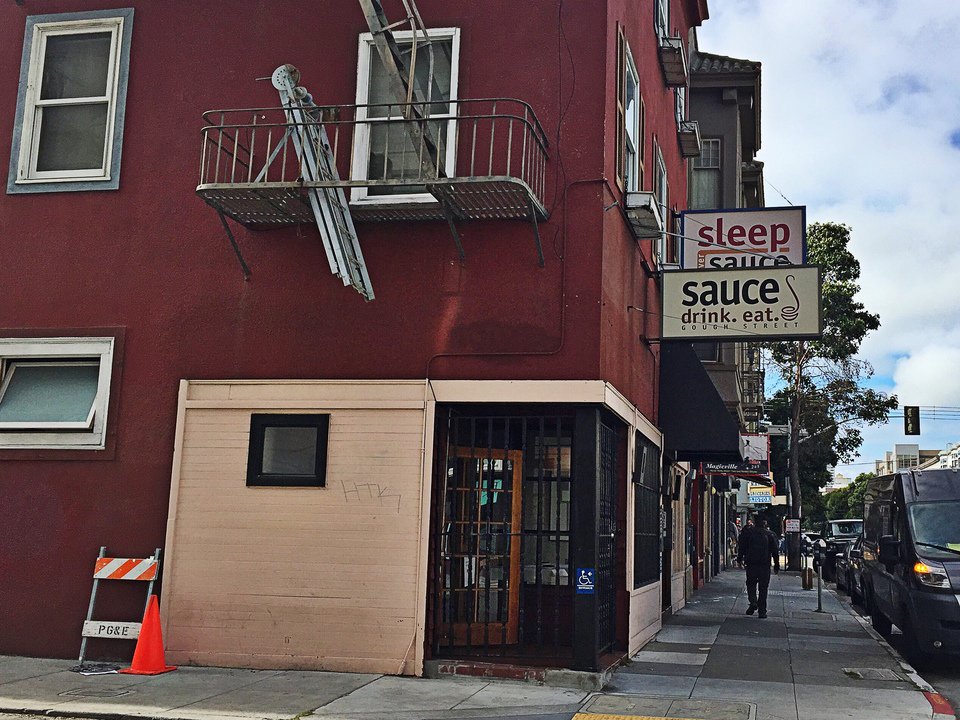 hayeswire's tweet photo. Hayes Valley's Sauce restaurant, B&amp;B hits market for $5.5 million https://t.co/urtE9jywwl by @editcatsf https://t.co/u6t63fOI4L