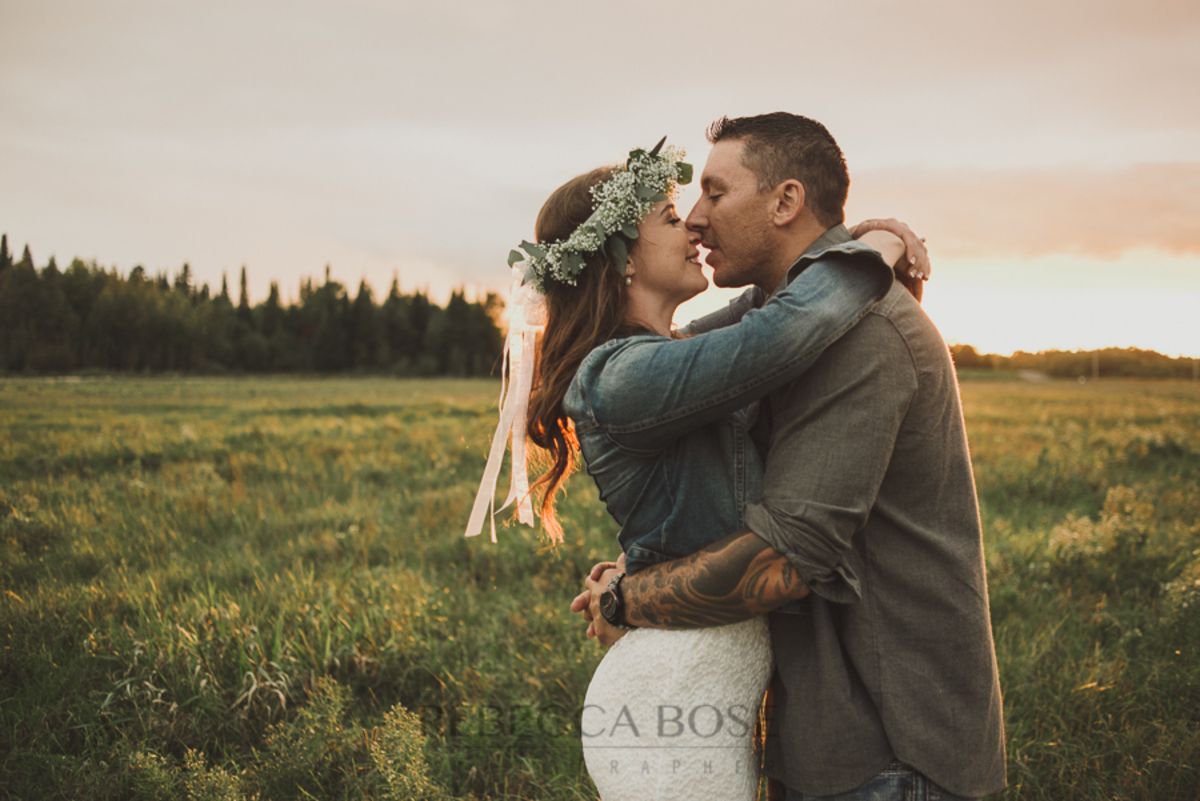 Daily feature location in #Azilda #Ontario #Canada

Shot by <a href="/rebecca_bose_/">Rebecca</a> - goo.gl/CpRqX5

#scouttmaps #scoutt #love #fields #grass #farm #forest #sunrise #sunset
