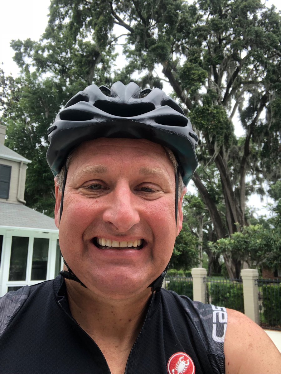 Cycling_Law's tweet photo. Who’s afraid of rain?!  #CarFreeJax18
#BiketoWorkWeek https://t.co/Q1tUFHRCkI