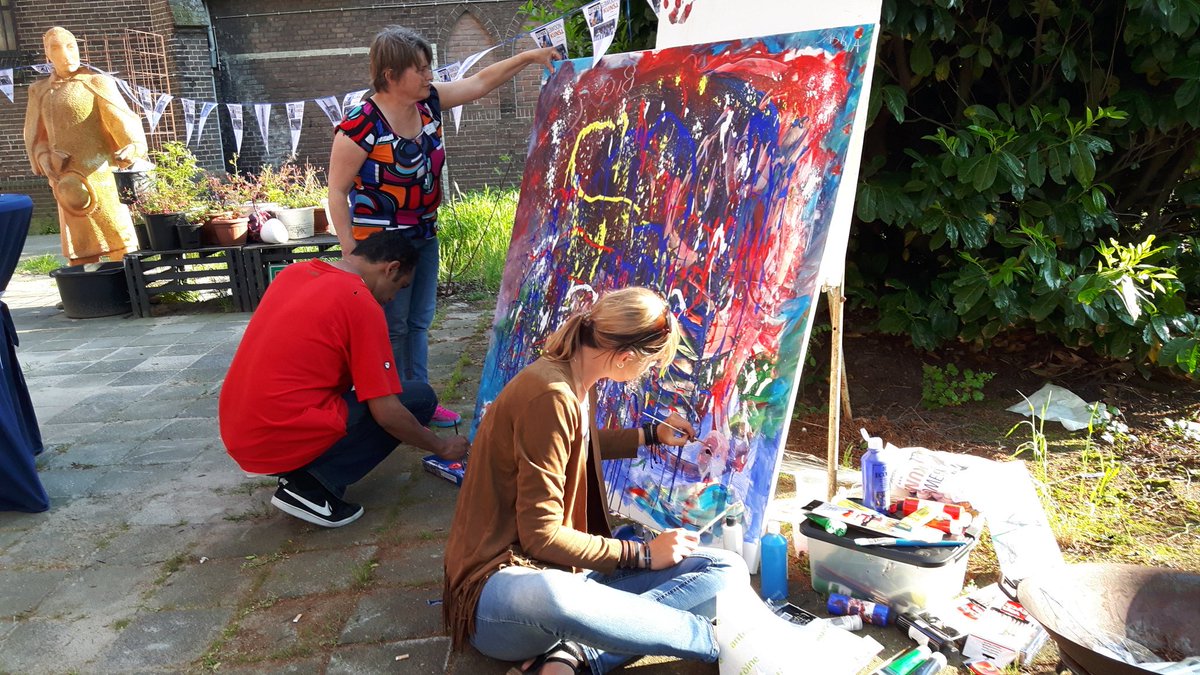 LindaOstendorp's tweet image. Fantastisch! Dit is dus BuitenGewoon Kunst!
#genieten #outsiderart