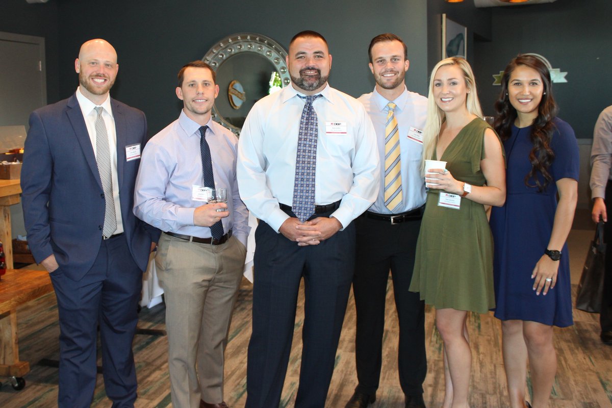 DBPbenefits's tweet photo. Our 2018 annual seminar was a huge success! Thank you to our clients, speakers and sponsors! @mutualofomaha @Transamerica @Aflac @DeltaDentalAZ @BCBSAZ @TrustmarkCo @Cigna @DiscoveryBen @guardianlife @Aetna @UHC @Voya @EyeMedVision @healthnet https://t.co/FQS0aQMQSZ