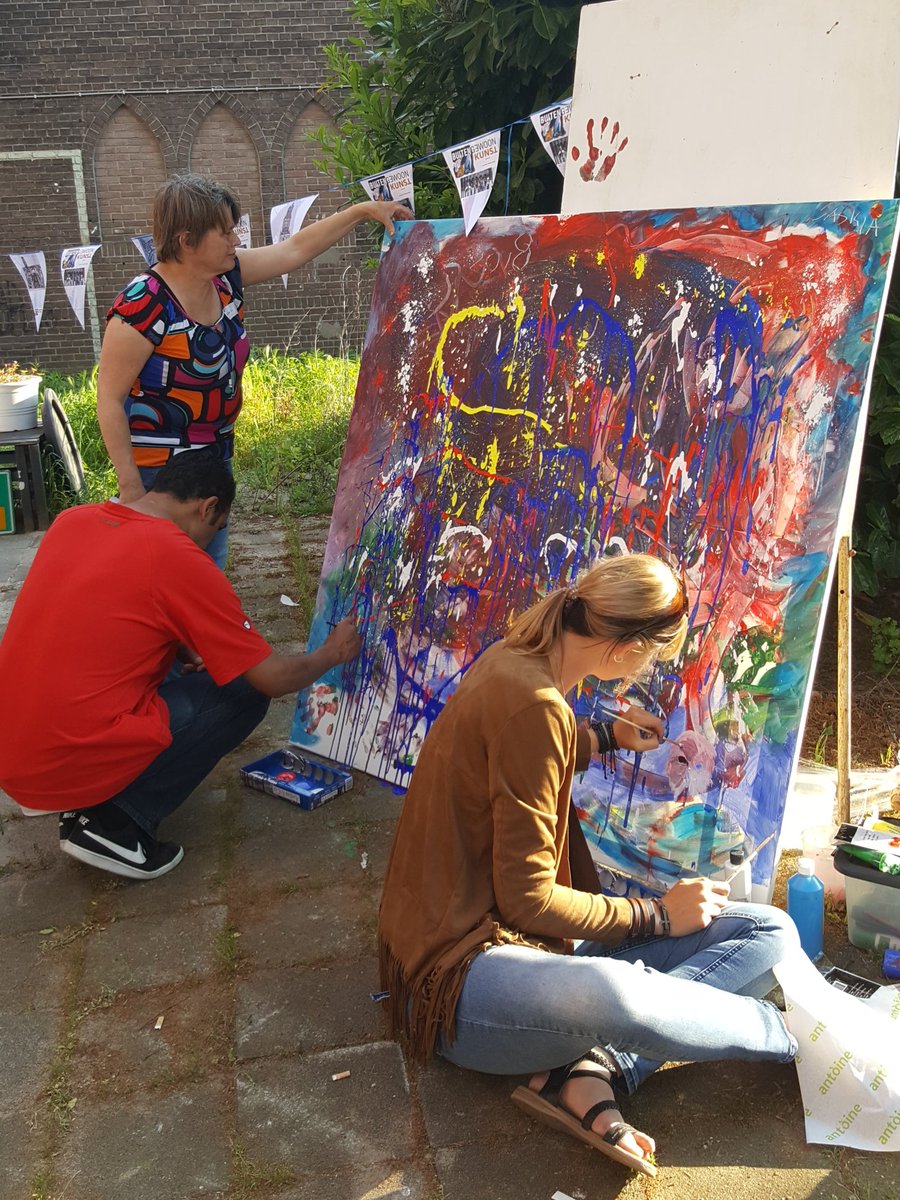 Abrona_Ateliers's tweet image. Het echte werk; gezamenlijk kunstwerk 
@HandicapNL @hetwerkvan 
#BuitenGewoonKunst