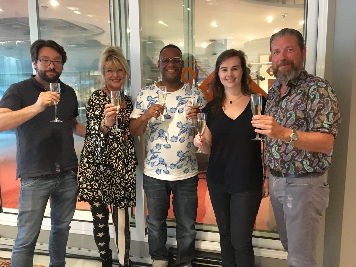 DeMAXradio's tweet image. Vers van de pers: De @Hebbannl Luisterboek Award 2018 is net bekendgemaakt in De MAX! Gefeliciteerd @howardkomproe!