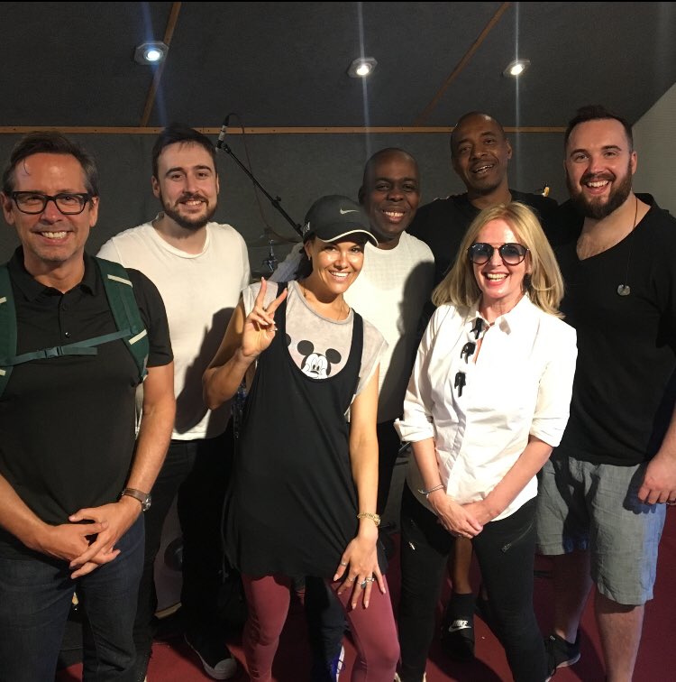 Well we decided to make some beautiful music...and on Saturday we’ll do it with an audience...let’s hope we don’t ****  it up! Yes that is <a href="/NickHeyward/">Nick Heyward 🪁</a>  - he can join us any time he likes ❤️