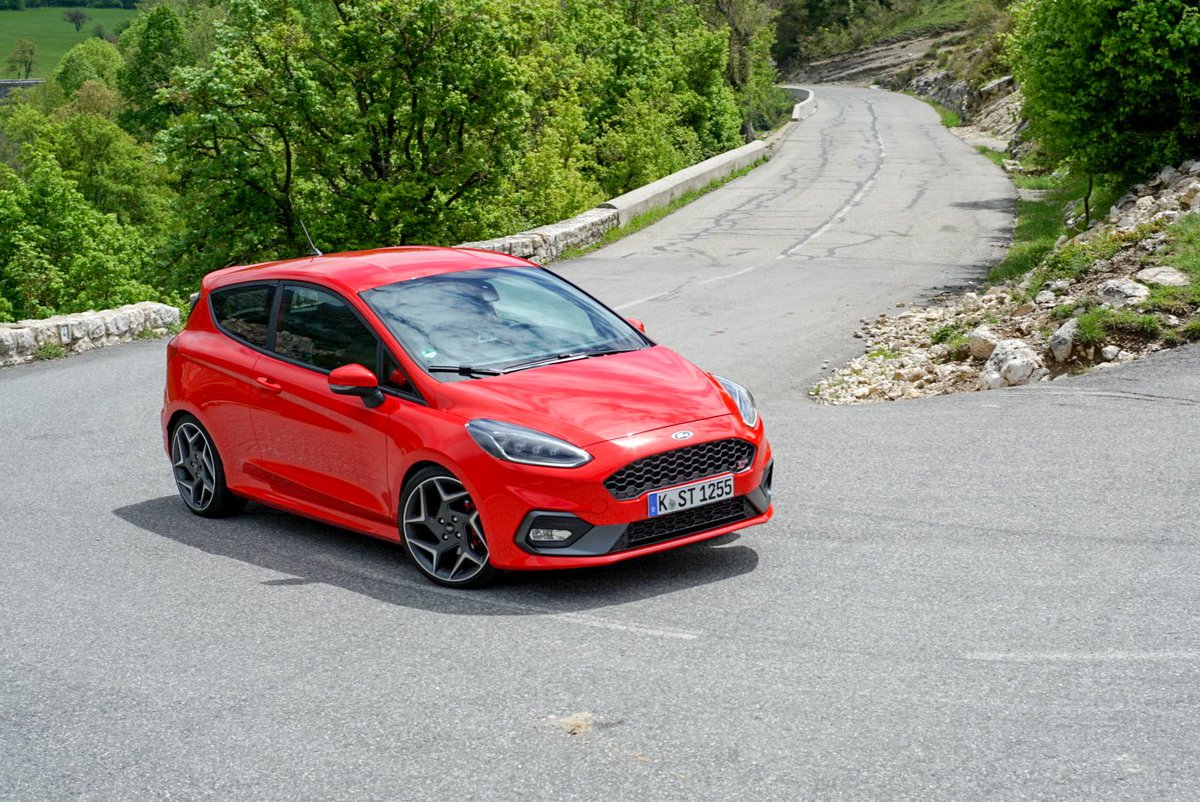 LicensetoQuill's tweet photo. The new Ford Fiesta ST: Very little to complain about, bags of character, looks great in red. Mission accomplished. #Ford https://t.co/3iBZ1Vf77g