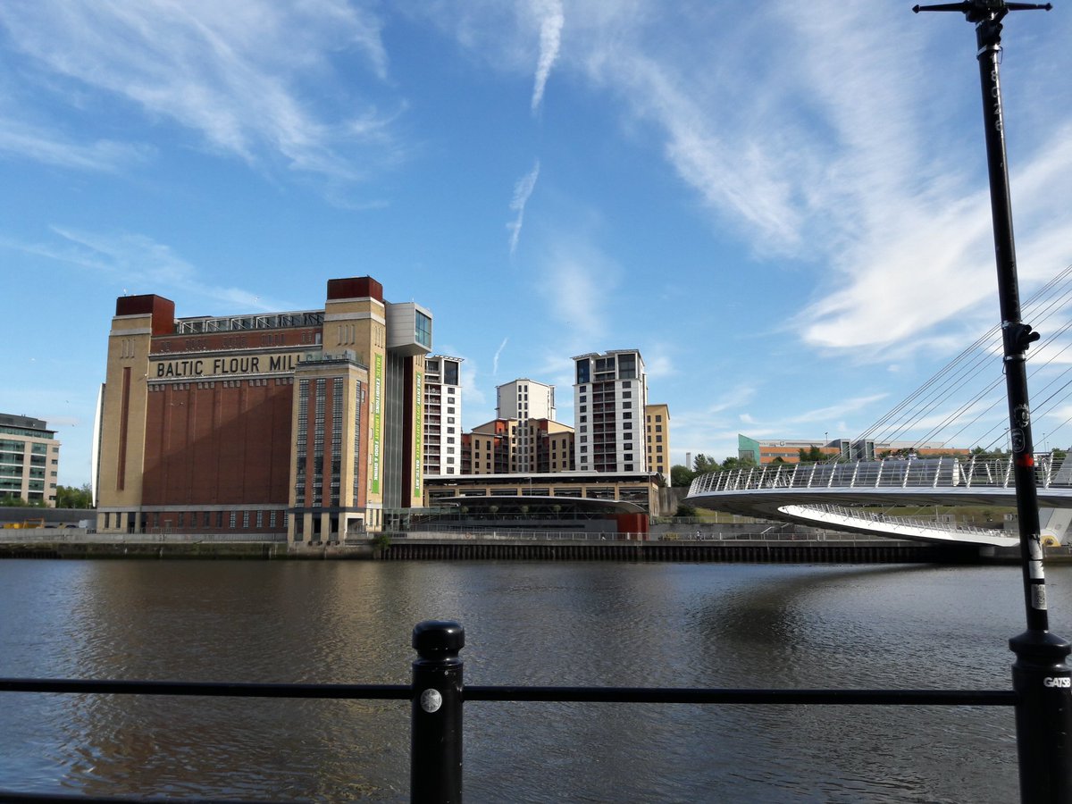 Clarelou's tweet photo. Another glorious day, another great walk!
@Access2JusticeF @NorthEastLST
#LegalWalk
#accesstojustice
#WeDoProBono
#Newcastle
#NELST https://t.co/liVPayZJmM