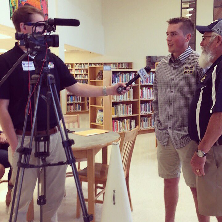 MGCCC CHEER tweet media