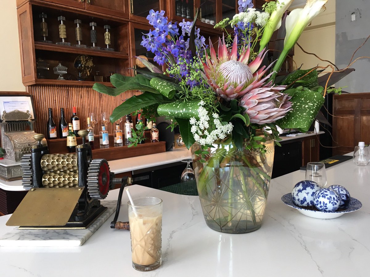 Have you tried our iced Tonka Blanco yet? Espresso with white chocolate and tonka bean. It’s heaven! #yegcafe #yegfood #holyrolleryeg