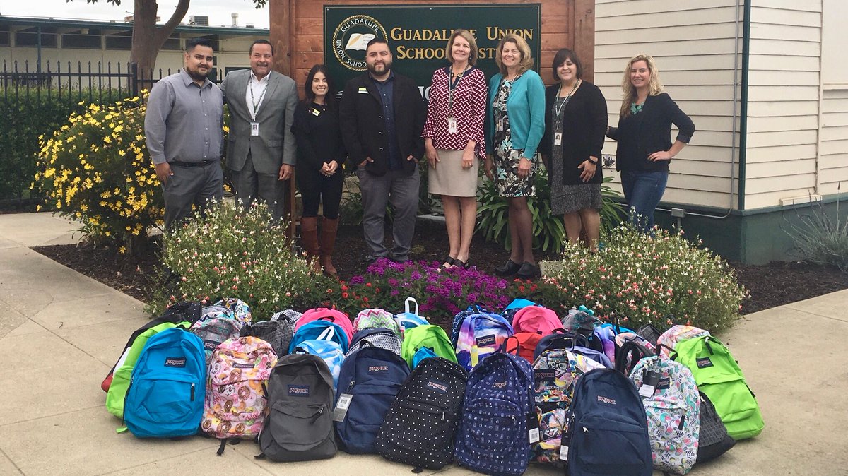 Dr_Handall's tweet photo. Thank you to Coast Hills Credit Union for donating 50 fully stuffed backpacks with school supplies for our students.  Very much appreciated! https://t.co/Ri9ZZT2INS