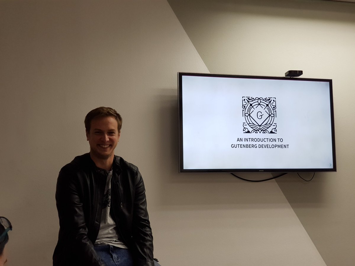 Code_Cabin's tweet image. Thank you for coming all the way from Cape Town to teach us about Gutenberg, @dainemawer