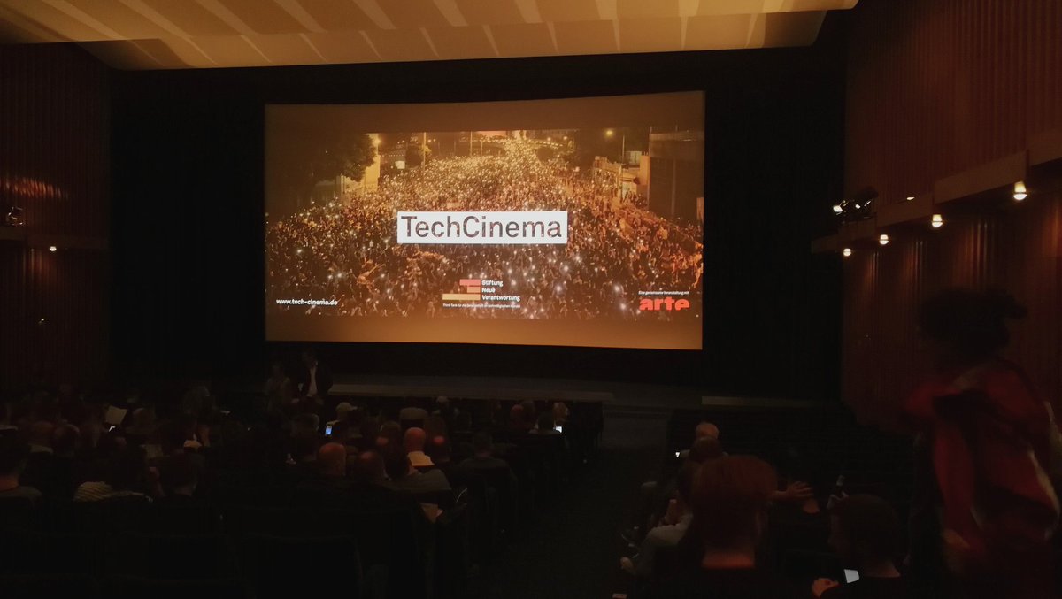 briegleb's tweet image. Nach dem ganzen Tech-Enthusiasmus auf der #CubeTechFair jetzt the darker side of tech: Premiere von #TheCleaners c/o @snv_berlin