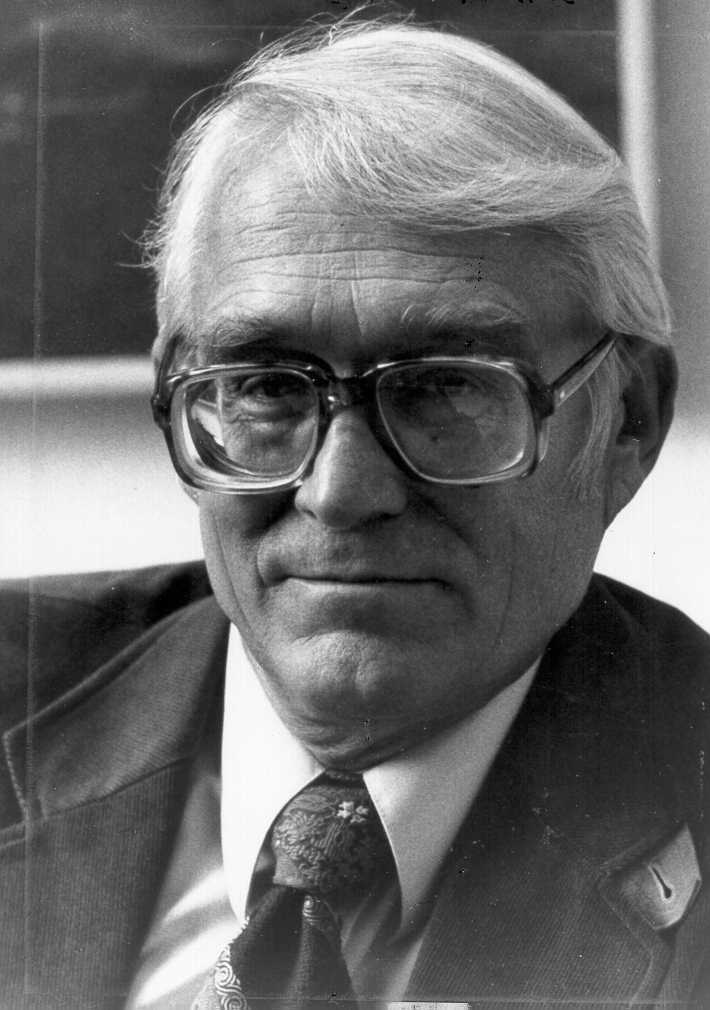 AVPapachristos's tweet photo. Deeply saddened at the passing of James F. Short. Sociology &amp; Criminology lost one its intellectual giants and one of the kindest and most generous individuals in the field. https://t.co/gD2NimxpFN