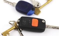 escapemechanic's tweet image. Nifty and thrifty!! Key FOBs cost hundreds of dollars in some cases! Don't throw down your hard earned cash..Fix that button...Fix it with Sugru!
#thrifty #LifeHacks #Recycle
