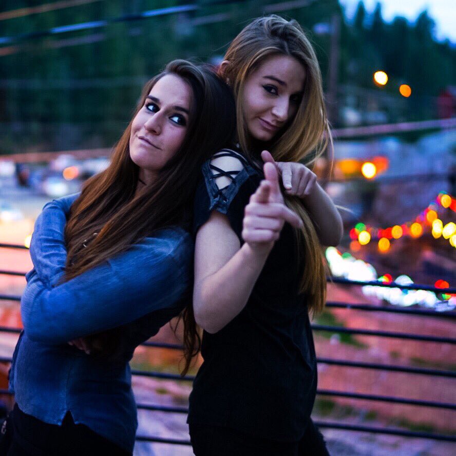 WeAreNeoni's tweet photo. 3 DAYZZZZ!!!! OUR NEW SINGLE CONFESSION COMES OUT IN 3 DAYS!!! OUR EXCITEMENT SIMPLY CAN’T BE CONTAINED!!!! 🙌🙌🙌 #newmusic #3daystogo #confession #brainexplosion https://t.co/pdhI78zVbo