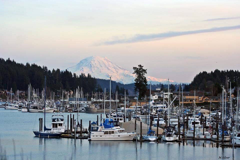 Gear up for a responsible and fun boating season
with National Safe Boating Week! Being a responsible boater creates endless
possibilities for a lifetime of adventures. #safeboating #GigHarbor
