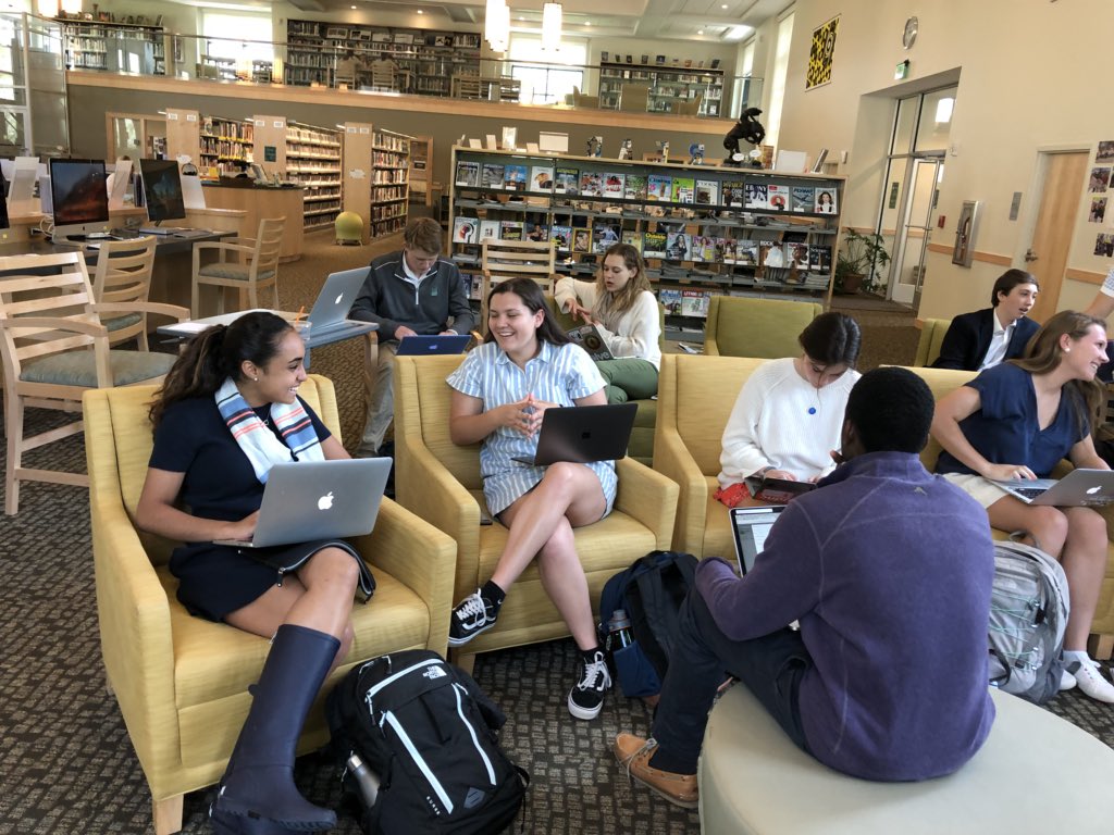 GeierLibrary's tweet photo. Ms. Dunchus’ Modern World class working on partner paraphrasing. You dictate what you’ve read-your partner types using the @noodletools note card feature. The result? A plagiarism-proof paraphrase! #YourOwnWords #InYourVoice https://t.co/8yRgEKWgvF