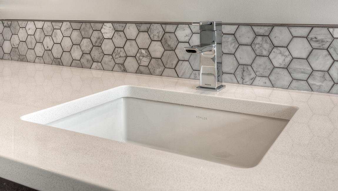 The magic is in the details. #DiscoverYourNewHome fal.cn/yQQN