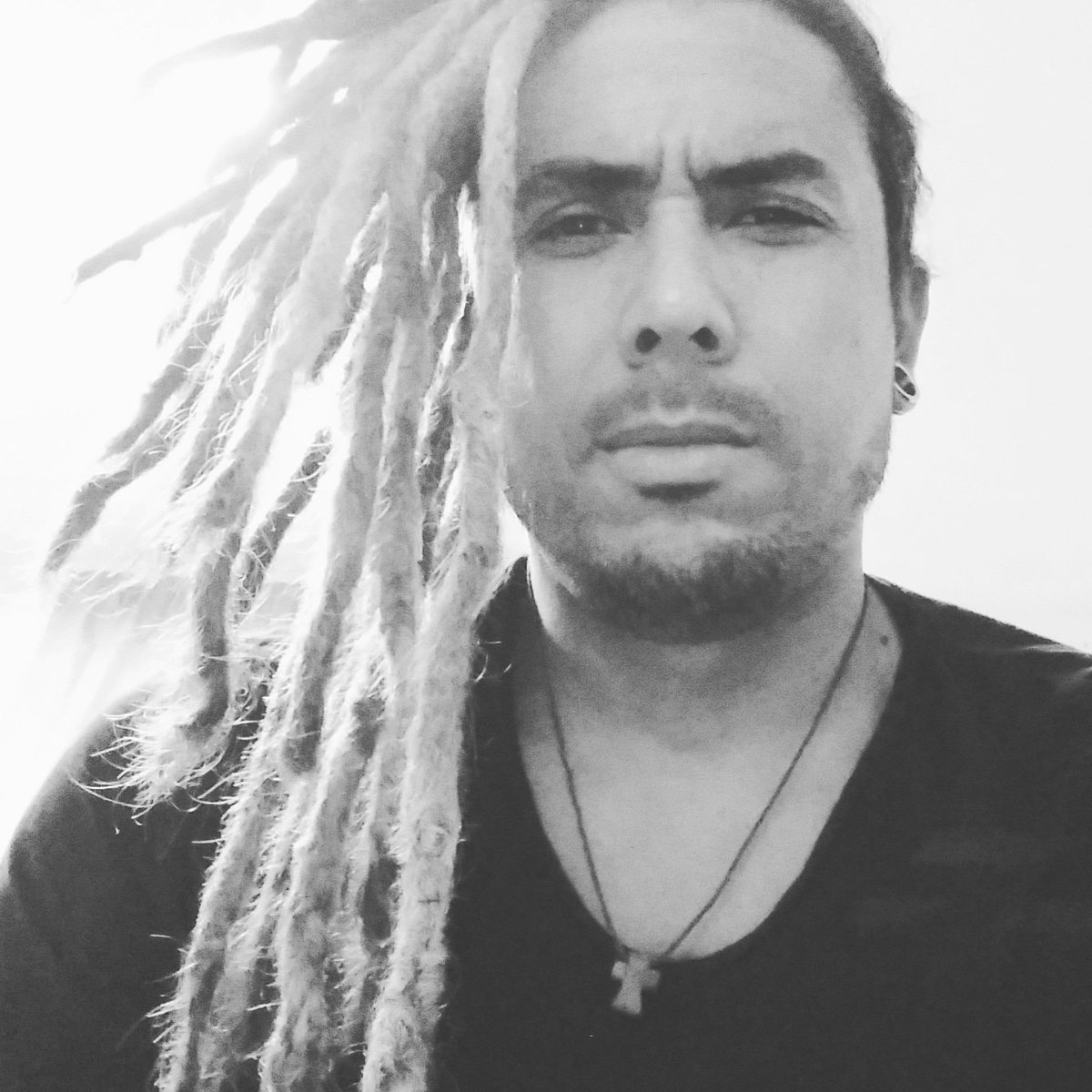 Angelstyle1's tweet photo. Coming soon...
🙏📿
#DreadlocksStyle #CutDreads
#Enyoy #Dreads
#Futve https://t.co/vacUMf90mX