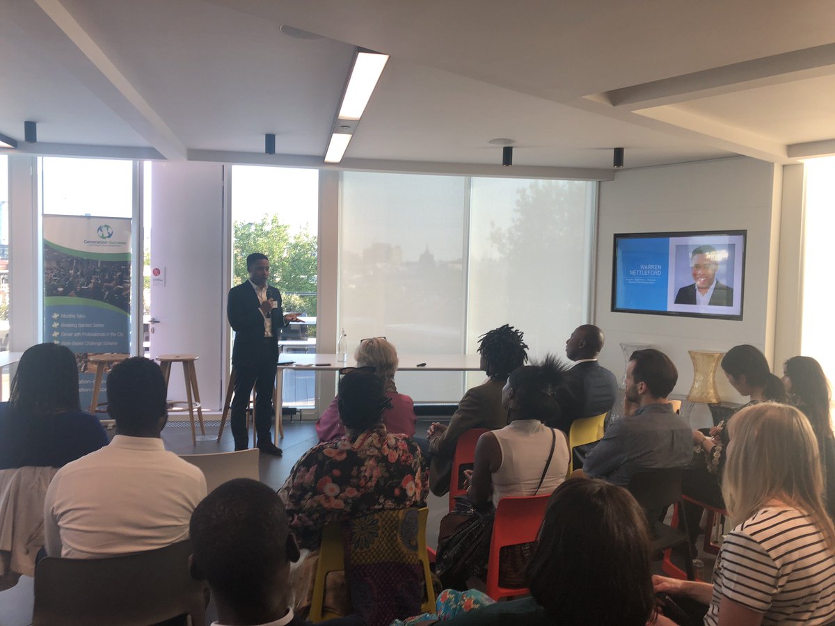 _GenSuccess's tweet photo. What an amazing speak from @wnettleford ! He has really gotten the attention of the crowd! Thank you for his time and his generosity to share his thoughts to future creative leaders! #Bravo https://t.co/Rb1HopFkrj