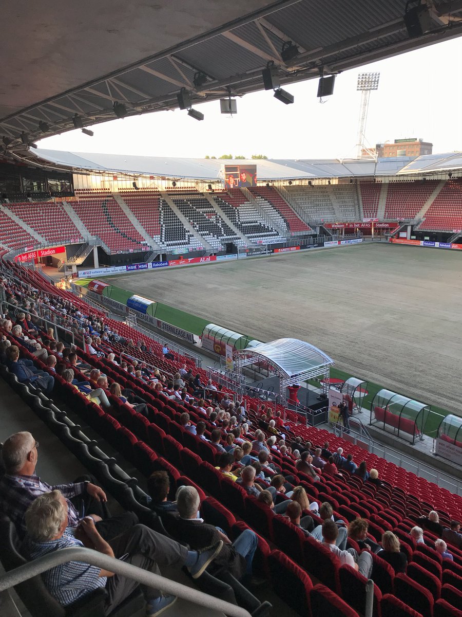 Finaleavond in stadion <a href="/AZAlkmaar/">AZ</a> bij de #RaboClubkas #SpekJeClubkas met @RabobankNKL
