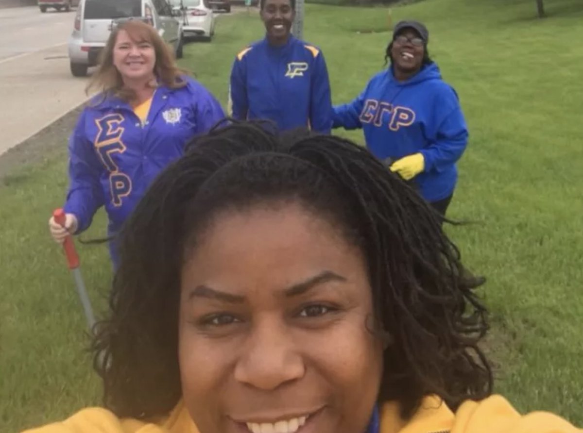 msgoldsby74's tweet photo. Retweeted The Root (@TheRoot):
#CommunityServiceWhileBlack: Police officer questions sorority members picking up trash on highway, says he thought they were fighting: https://t.co/W0KbGIMUwL https://t.co/OuQDpCa60O