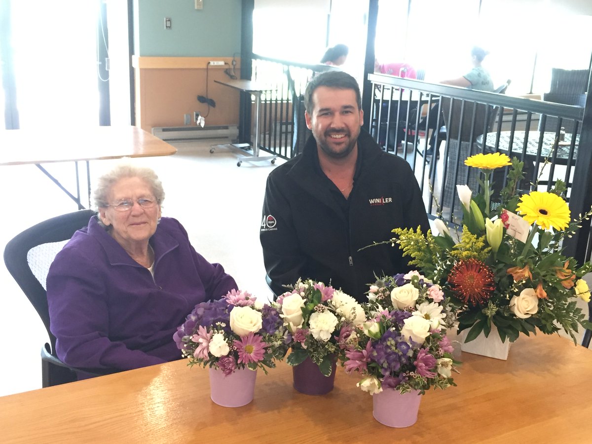 WinklerCanvas's tweet photo. Happy to deliver fresh flowers to the residents & staff at Salem Home today as part of Pay it Forward May.
#PIFMay https://t.co/B2E9pMyseK