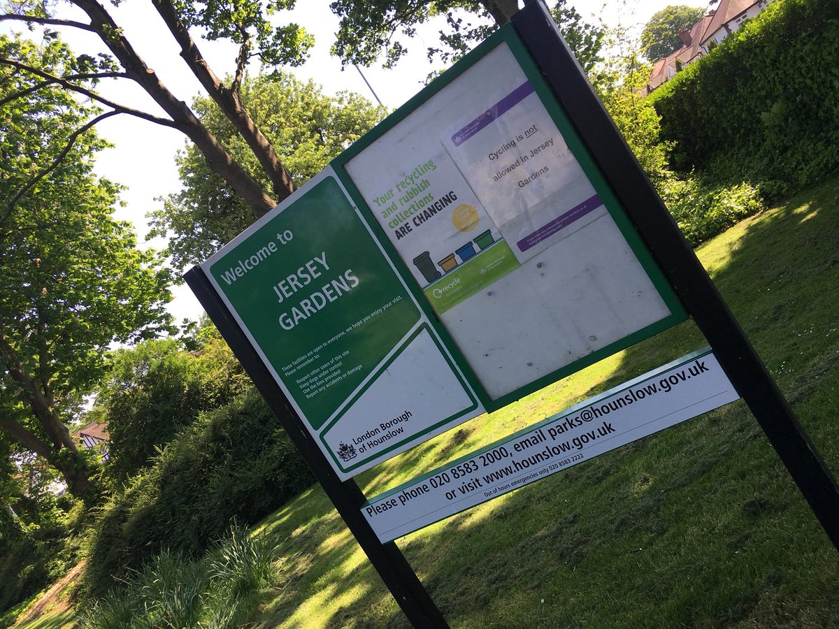 MPSOsterley's tweet photo. Foot Patrol in Jersey Gardens resulted in a further two Stop &amp; Accounts x2 males given words of advice &amp; moved on. Foot Patrol into Osterley Park &amp; farm land behind Brentford Football Club resulted in Animal Welfare concerns being reported to the RSPCA #YouSaidWeDid #RSPCA #767TX https://t.co/PwN0F22DNE