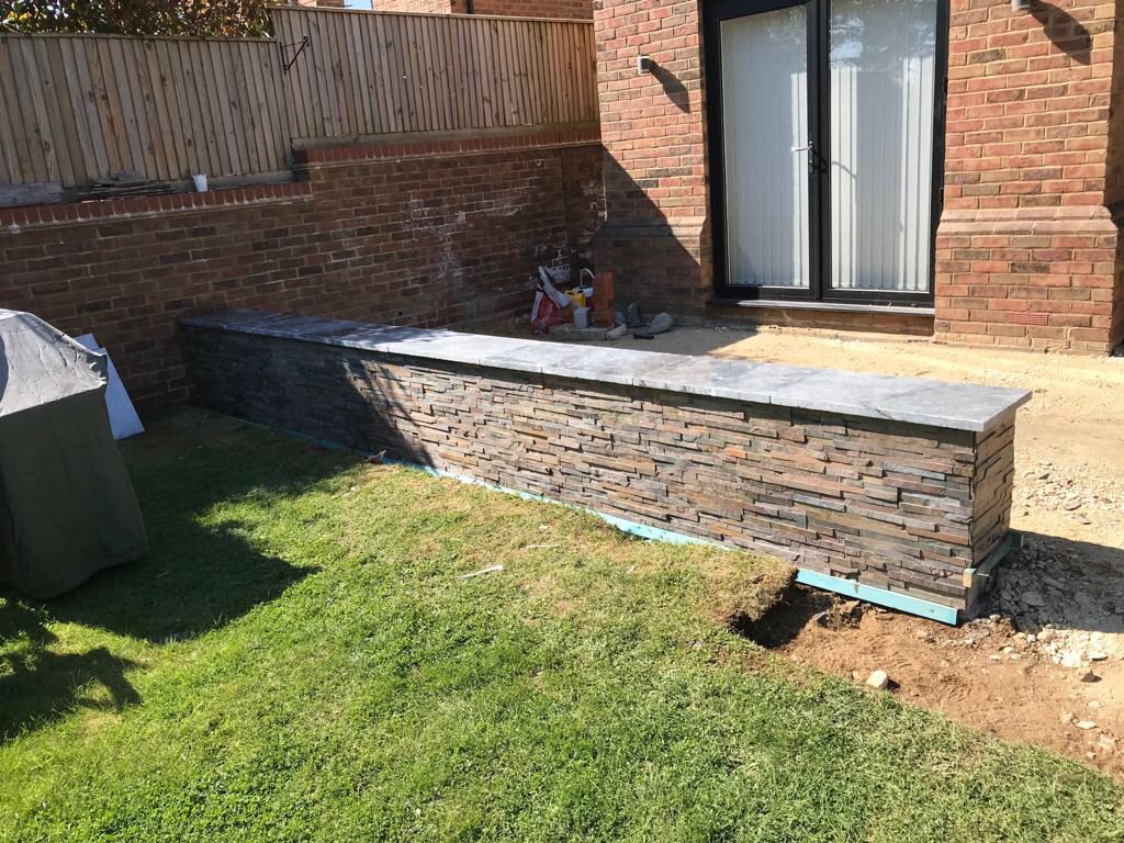 limebokbrett's tweet photo. Our BrickHill project is starting to take shape. Walls are up, coping is done and cladding is going on! @MarshallsReg #lazaro 👌🏻 https://t.co/fvx9zG1RJQ