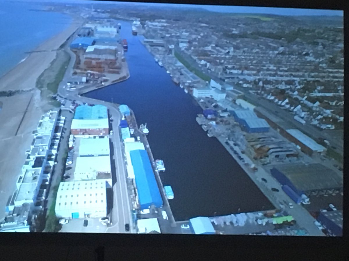 CarolynDwyer1's tweet photo. Great questions from stakeholders @shoreham_port incl air quality, water levels, lock operations, noise, pedestrians . Great stuff https://t.co/lCimSaXywt