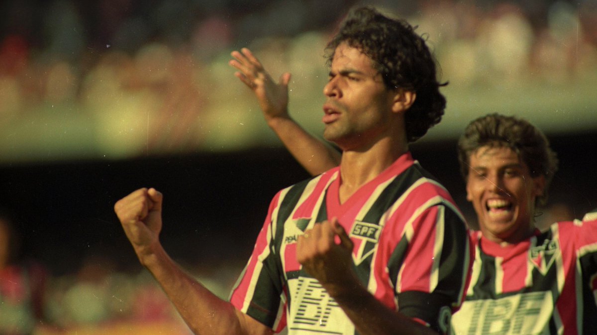 A trajetória do ídolo: Jogos disputados pelo SPFC: 395 Estreia: 18/10/1987 Último jogo: 22/07/2000 Gols marcados no SPFC: 128