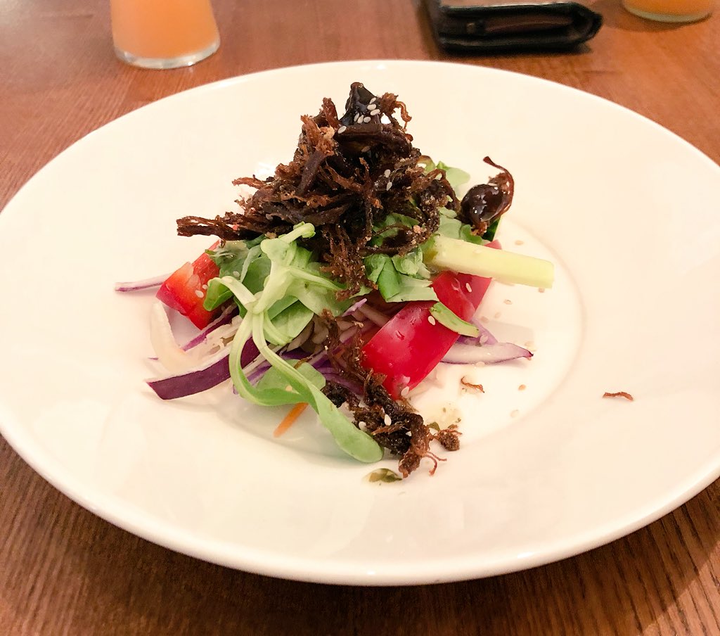 MidNigHtCAeSaR's tweet image. Tea time! WTF IS THIS?!?! #PlasticEngineer #PoorRelativeExpenses