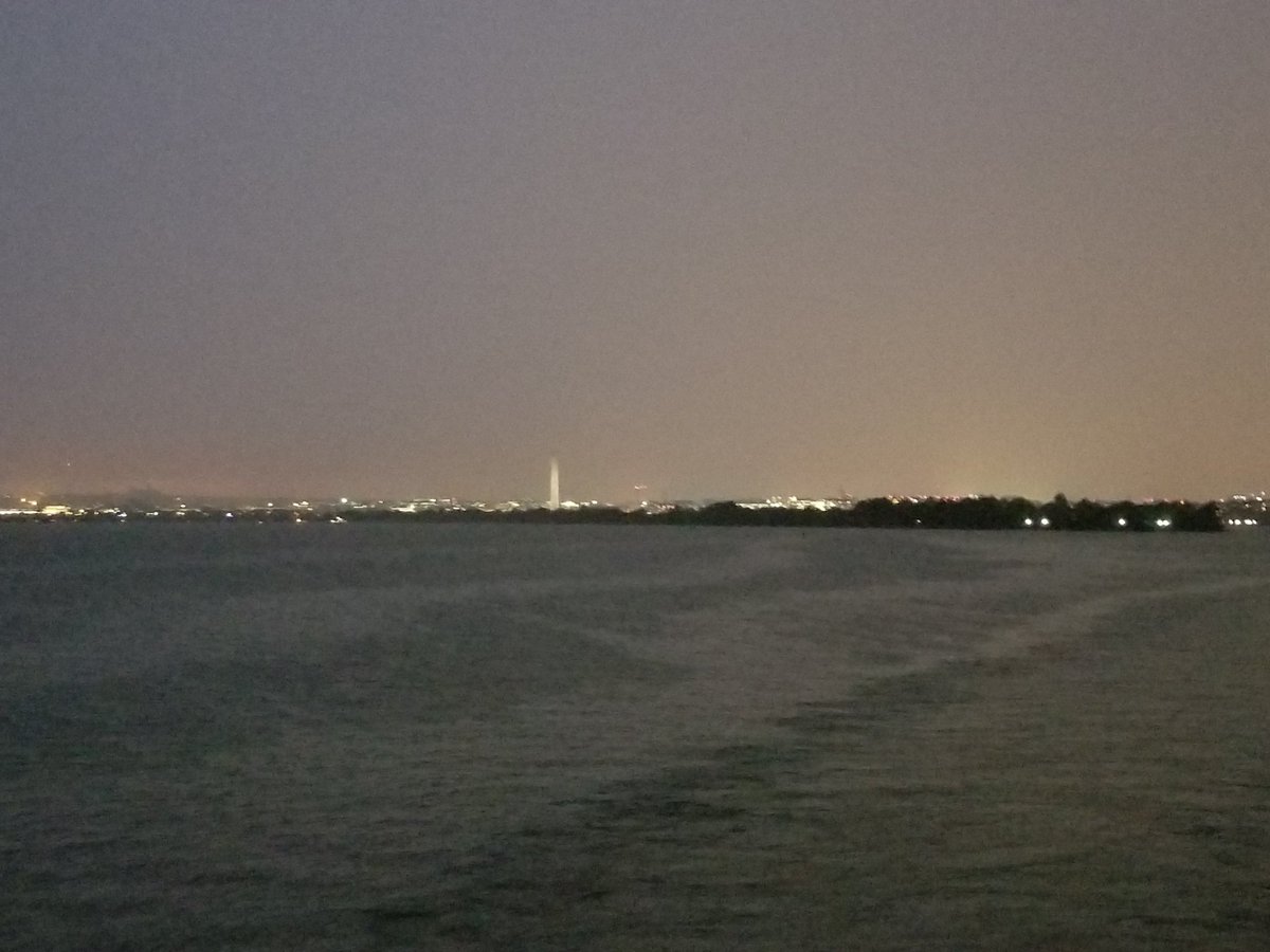 TonyaSkelton_'s tweet photo. @RNR_DCTrip Day 1 - Dinner Cruise #RNRDCTrip18 https://t.co/ovN67MMRXj