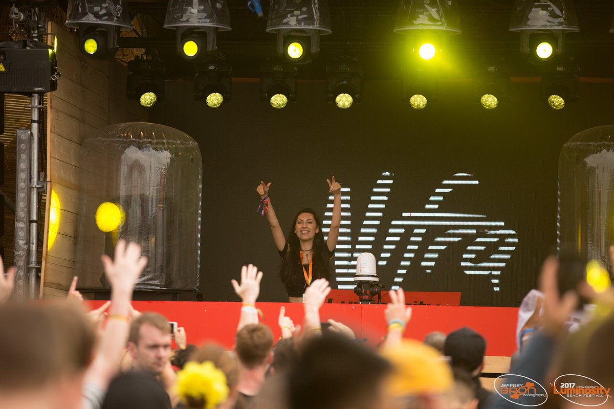 Nifra (@nifra) on Twitter photo Okay guys! Its time!! 😉 If you enjoy my music, live performances and mixes then you can show your support in this year <a href="/TrancePodium/">TrancePodium.com</a> top 100 ! 🙏☺
Vote here: trancepodium.com/articles/the-t… Okay guys! Its time!! 😉 If you enjoy my music, live performances and mixes then you can show your support in this year <a href="/TrancePodium/">TrancePodium.com</a> top 100 ! 🙏☺
Vote here: trancepodium.com/articles/the-t…