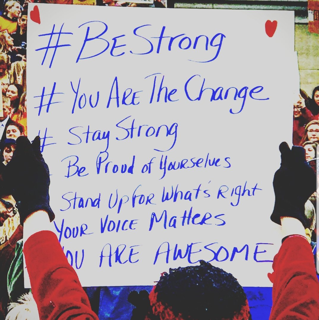 ZakHelmeid's tweet photo. You are awesome. You can create change. I would add a couple hashtags though...
#vote #votetoday #jordanforgovernor #paulettejordan https://t.co/5yIhYmaNfq