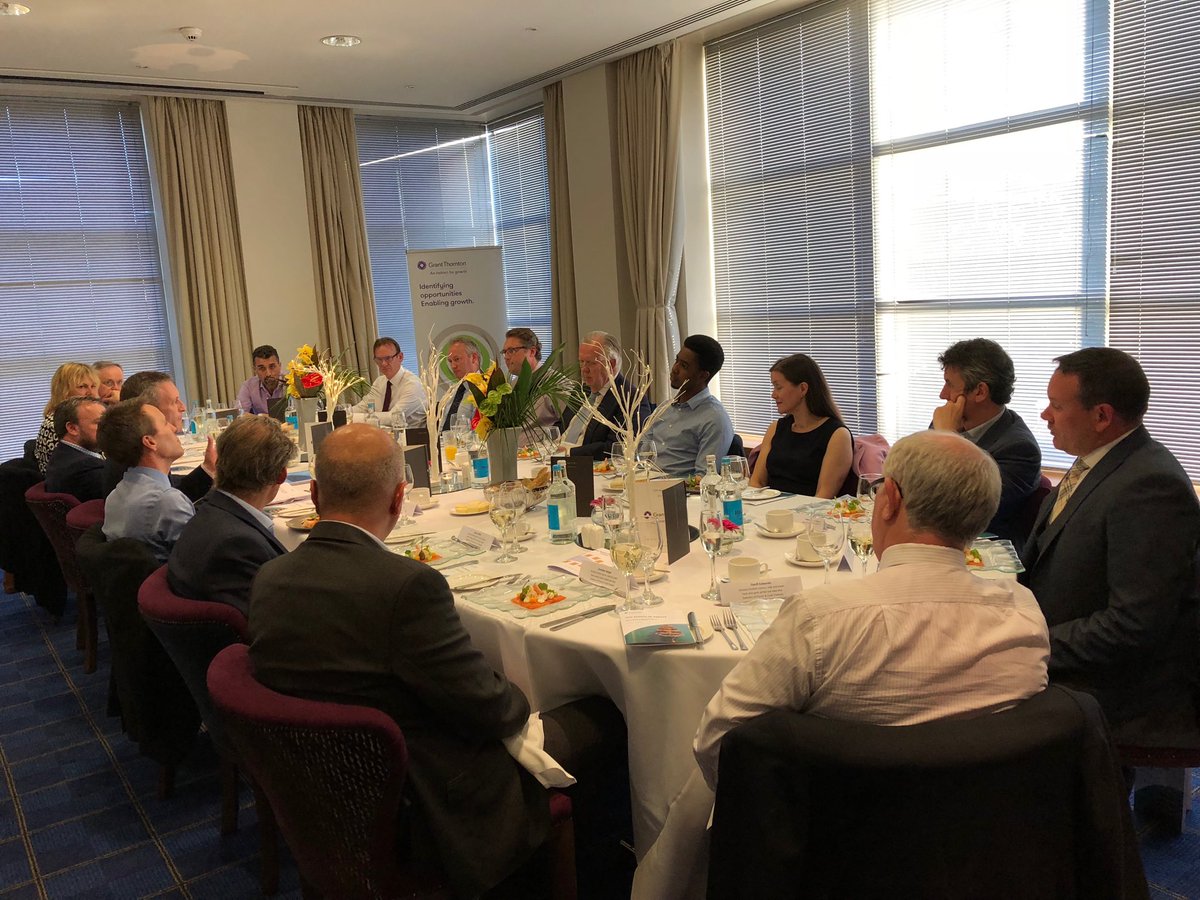 Katherinekp's tweet photo. @robertkhannah introduces Vibrant Economy @GrantThorntonUK Dinner at Gatwick debating how to increase export in the South East https://t.co/Ue5rFhWOu4