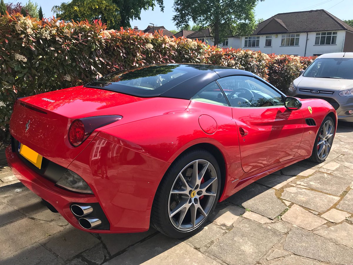 TKdetailingLDN's tweet photo. #ferrari #California after its enhancement detail #pvdapproved #London #Surrey #TKdetailingLDN #tkdetailingcars #tkprotect #Automotive #carcare #supercars #itswhitenoise #luxurylifestyle https://t.co/FRnWPKIokr