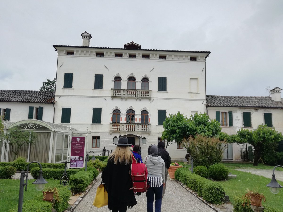 Wine Tasting and Tour @AsoloMontello  Thank You ! 

#American #asoloprosecco #tour #journalist #wine #decanter <a href="/Decanter/">Decanter</a> #vinileterre