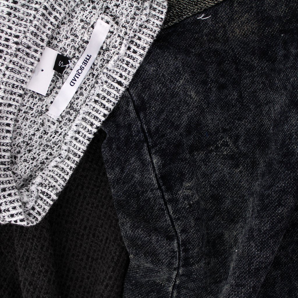 lastseasonnz's tweet photo. Mix and match The Squad! Shop now --> https://t.co/zoK439OwEQ
#streetwear #streetfashion #street #nzfashion #nzstyle #skate #street #apparel #fashioninspo #trend #styleinspiration #menswear #womanswear #designer #follow #inspo #black #white #grey #lastseason #lastseasonnz https://t.co/JiRY9xlMog