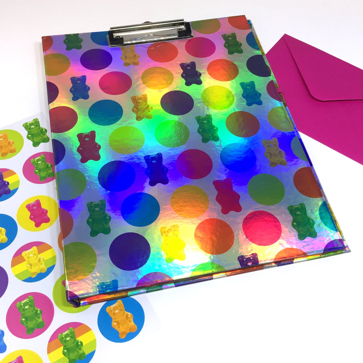 NYIscream's tweet photo. Gummy Bears Holographic Clipboard Set https://t.co/7bM3Ey83Y7 #gummybears https://t.co/ENn9XZTKYS