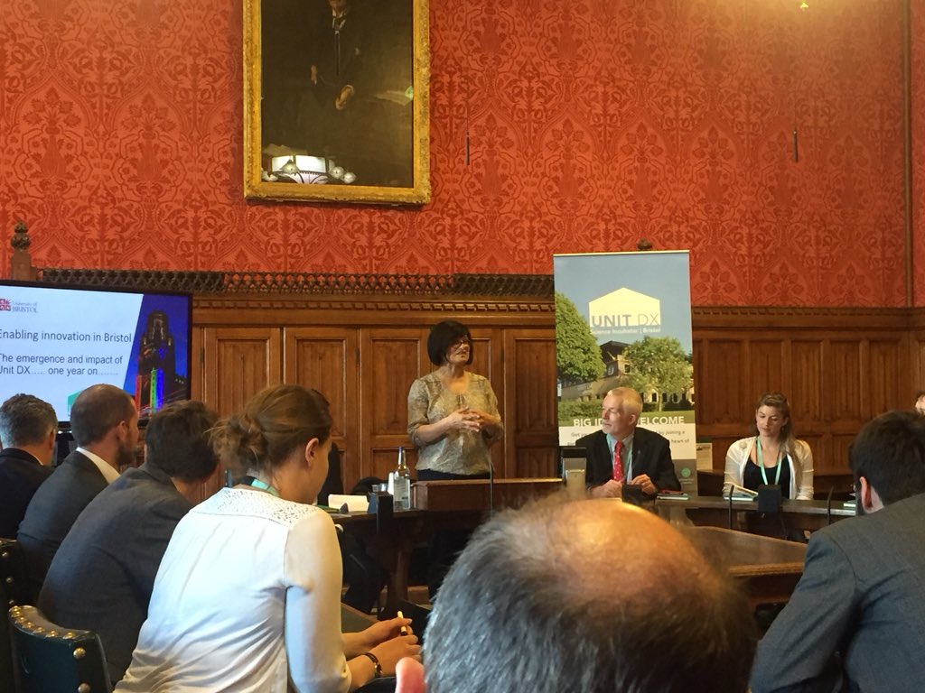 Fantastic experience in #Parliament today talking #science #bristol with @ThangamMP and #UnitDX - time to find the a building!