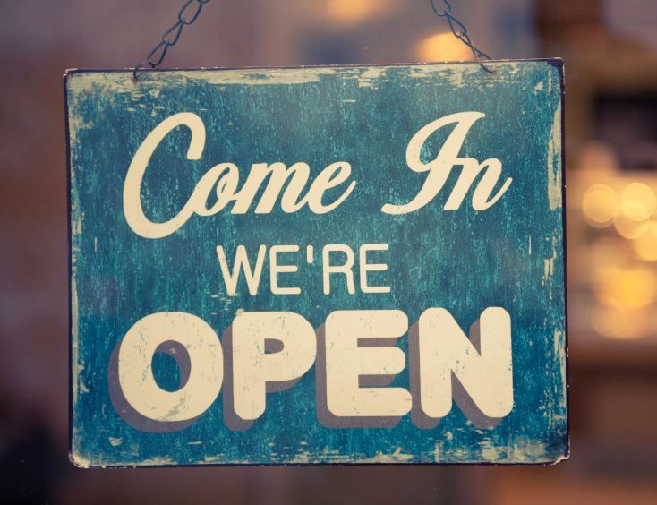 chambergeorgina's tweet photo. We love seeing this sign in local shops! #gcoc https://t.co/0aWo6yUvkf