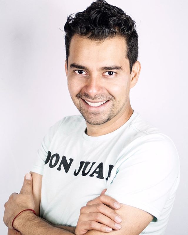 juanalco's tweet photo. Yo #portrait #me #beardless #sinbarba #actor #cdmx #igers #igersmexico #mexigers #cdmxigers #norteño #coahuila #pictureoftheday https://t.co/Q9QP910tkT https://t.co/uOHJRwnsGp
