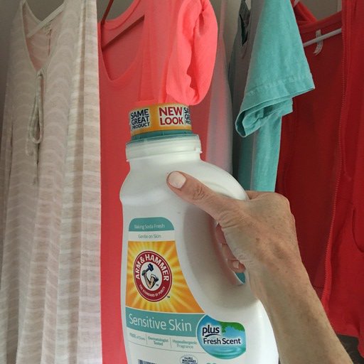 MuseReviews's tweet photo. #freesample New-look ARM &amp; HAMMER™ Sensitive Skin Detergent #BakingSodaFresh #GentleOnSkin https://t.co/Go2DQzocF1 https://t.co/60fRSY6mJH