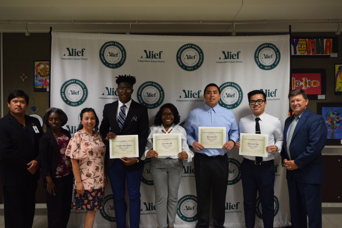 AliefISD's tweet photo. Students were recognized at tonight’s board meeting and we couldn’t be more proud!! #aliefproud #aliefleads #alieflove 2/3 https://t.co/KVsth4HvNA
