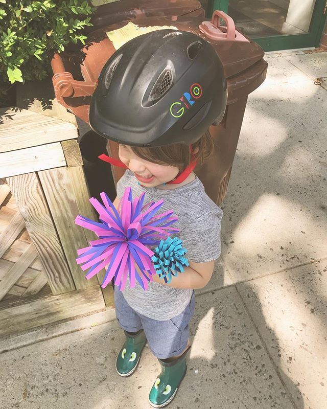 bgehman1's tweet photo. J was gifted some beautiful paper flowers from our very talented 9 year old neighbor Emily, and me thinks he’s smitten! #brooklynkids https://t.co/ff6Gl7xxLE https://t.co/zOfBTZb0Sd