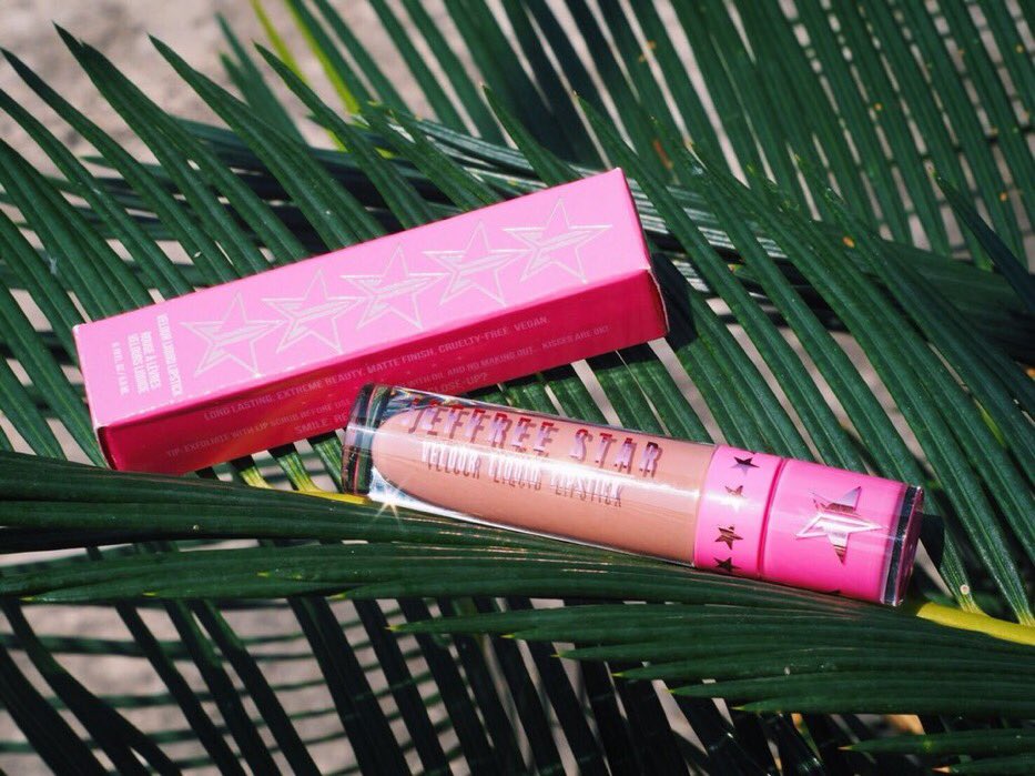 kisushop's tweet photo. ลดล้างสต๊อก! ลดหนักมากกกก🔥🔥🔥
ลด 50% ทั้งร้าน 🔥🔥🔥🔥

💋 Jeffree Star 
จากราคา 700 บาท เหลือเพียง 350 บาท

📦 ส่ง ลทบ. 30/ems 50
💌 สอบถาม/สั่งซื้อทาง dm 
#พร้อมส่ง ทุกชิ้น! 🔥 https://t.co/pBiy7ArpfC