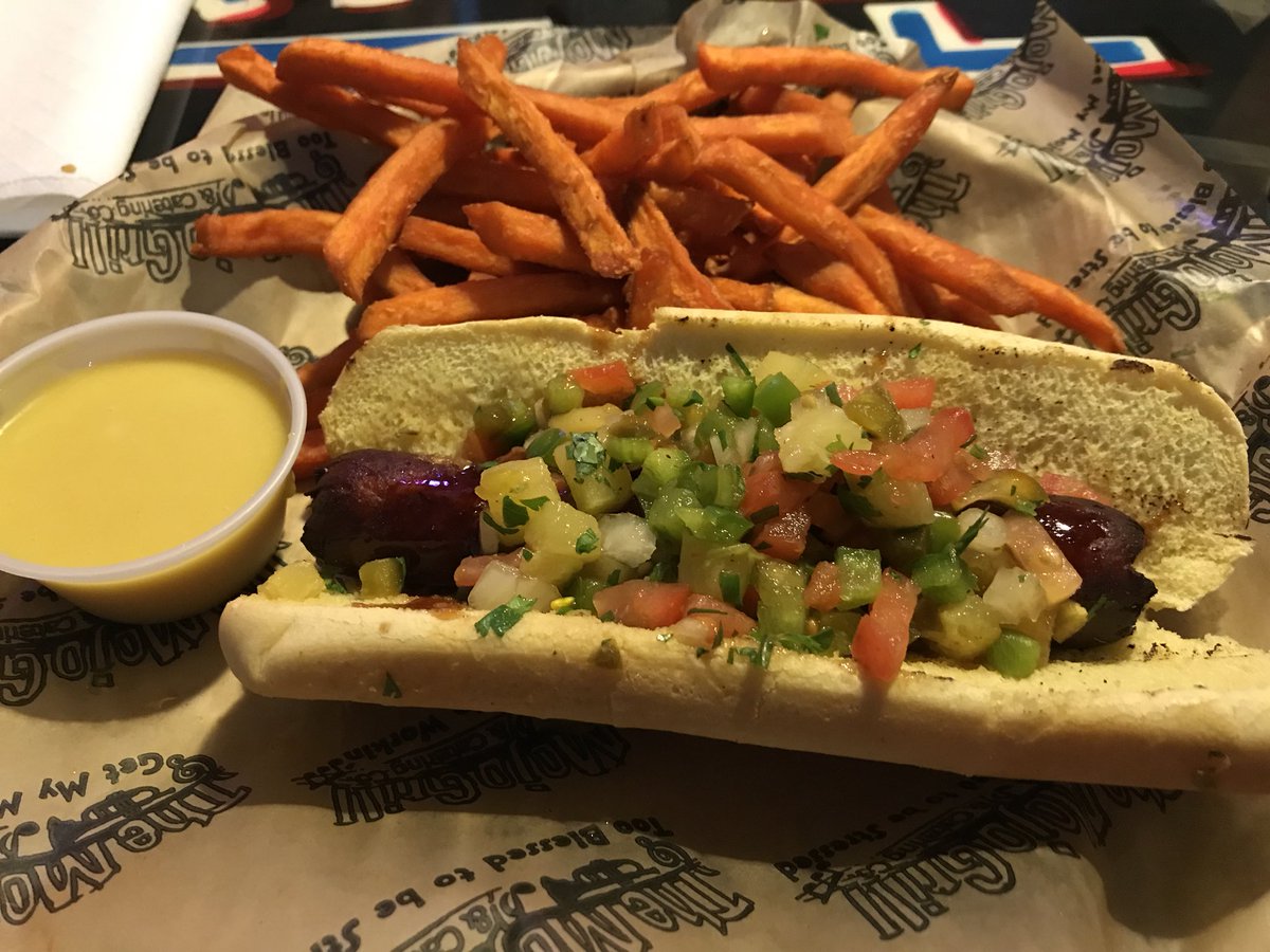 Congrats to Chelsea &amp; Macon.... winners of <a href="/OsceolaTweets/">Osceola Middle School</a> “Build a Better Dog” contest! Your hotdogs were delicious! Thank you <a href="/MojoGrill/">Rondo Fernandez</a> for your continued support of our culinary program! <a href="/CTEmarion/">Marion County CTE</a> <a href="/CRenfroe4EDU/">Carrie Renfroe, Ed.D</a> #osceolapride